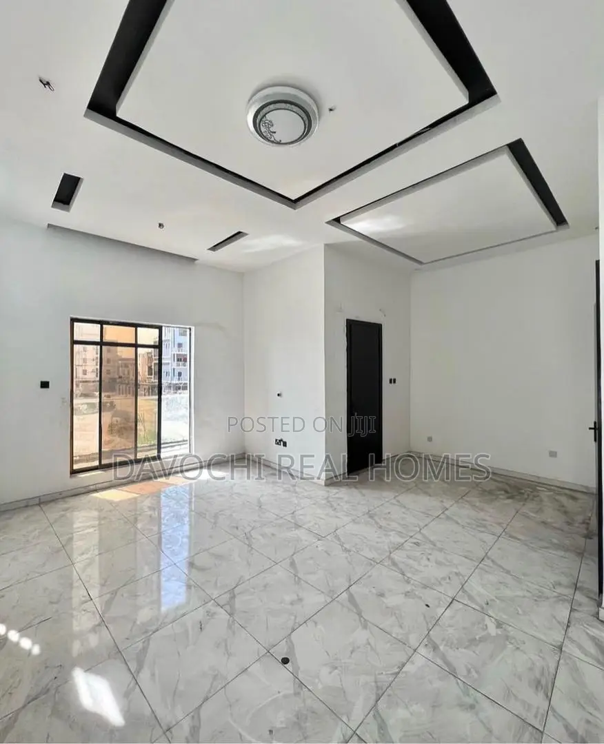 5bdrm Duplex in Ikata Lekki for rent