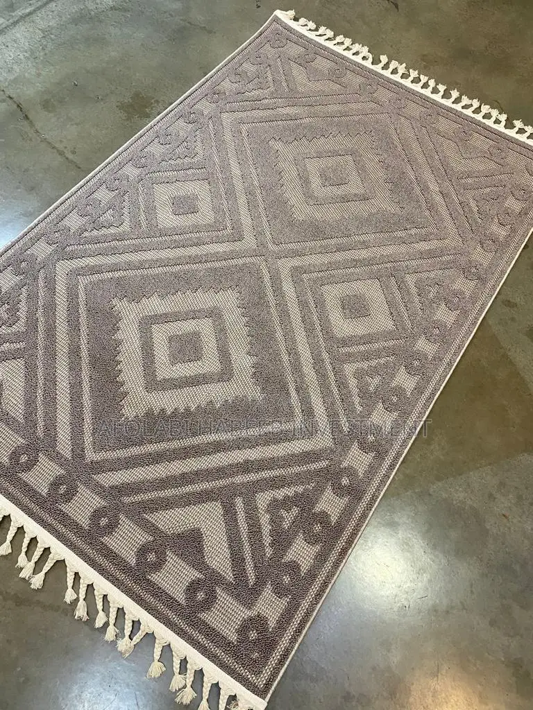 Classic Center Rug
