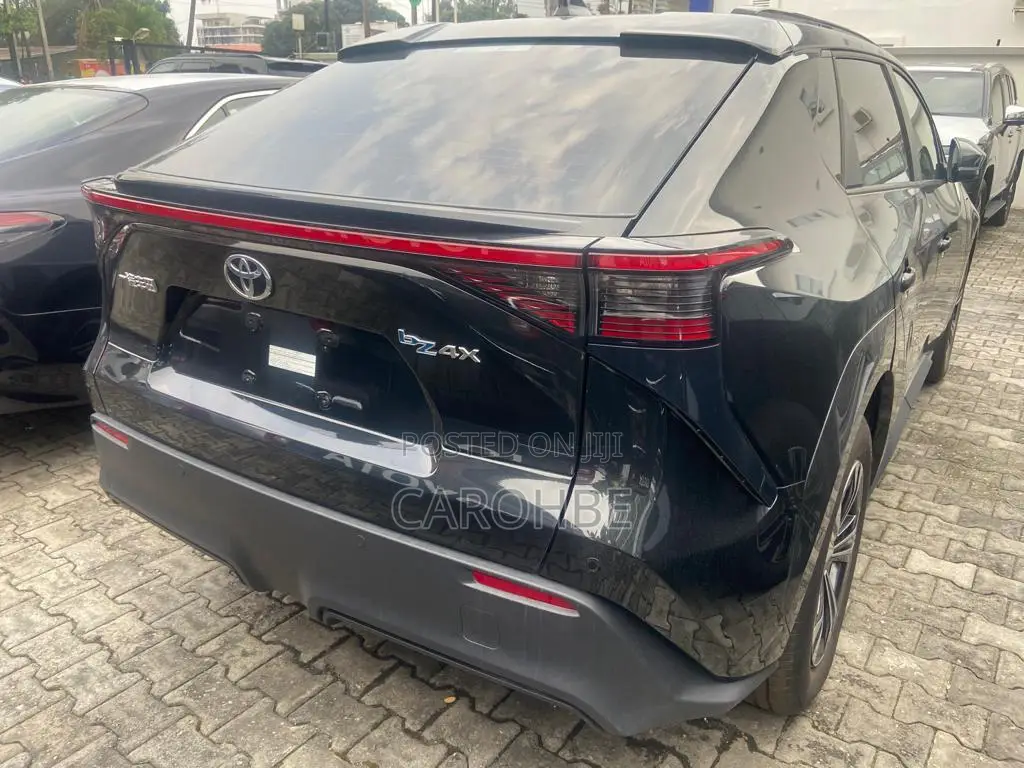 New Toyota bZ4X 2024 Black