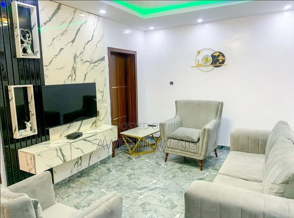 One Bedroom Apartment
