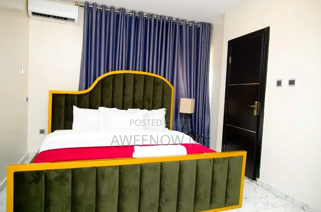 U1 One Bedroom Apartment