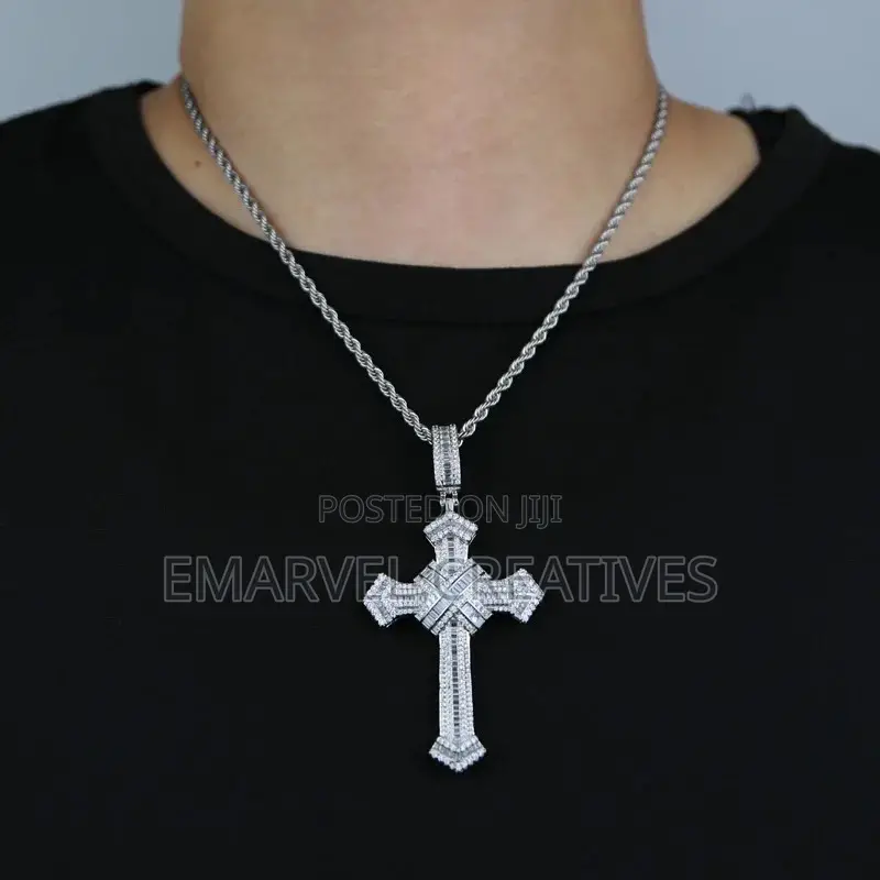 Mossanaite Hip-Hop Cross Pendant Set