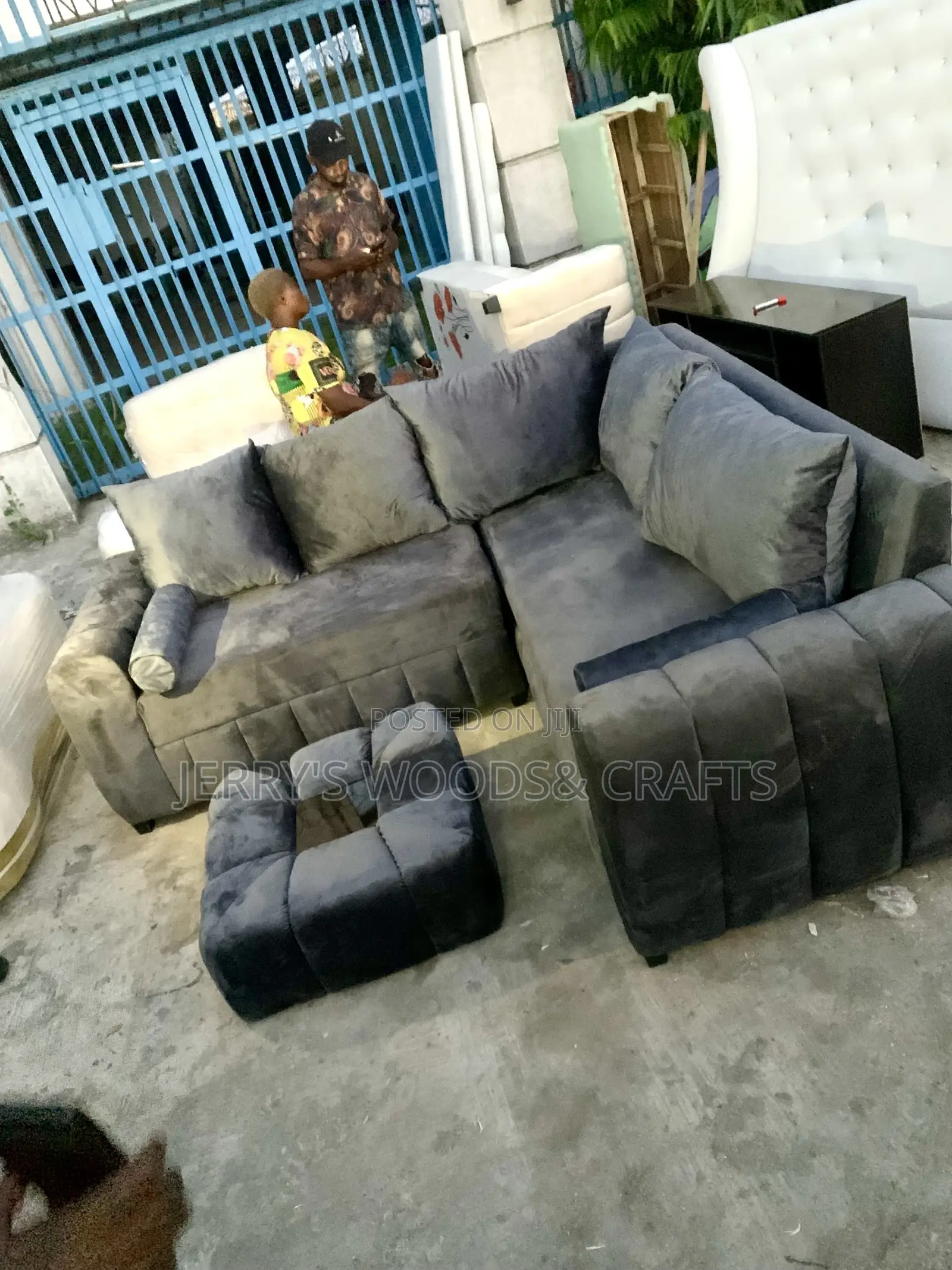 5 Seater L-shaped Sofa Chair