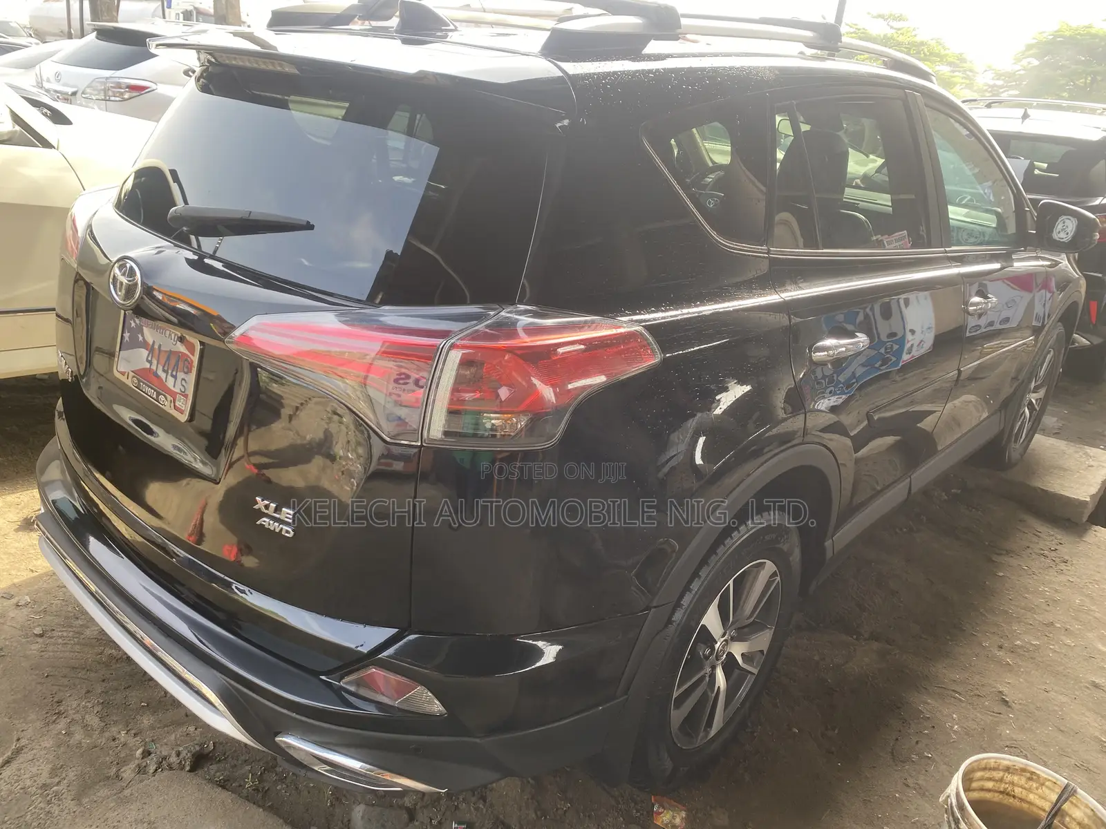 Toyota RAV4 XLE AWD (2.5L 4cyl 6A) 2016 Black