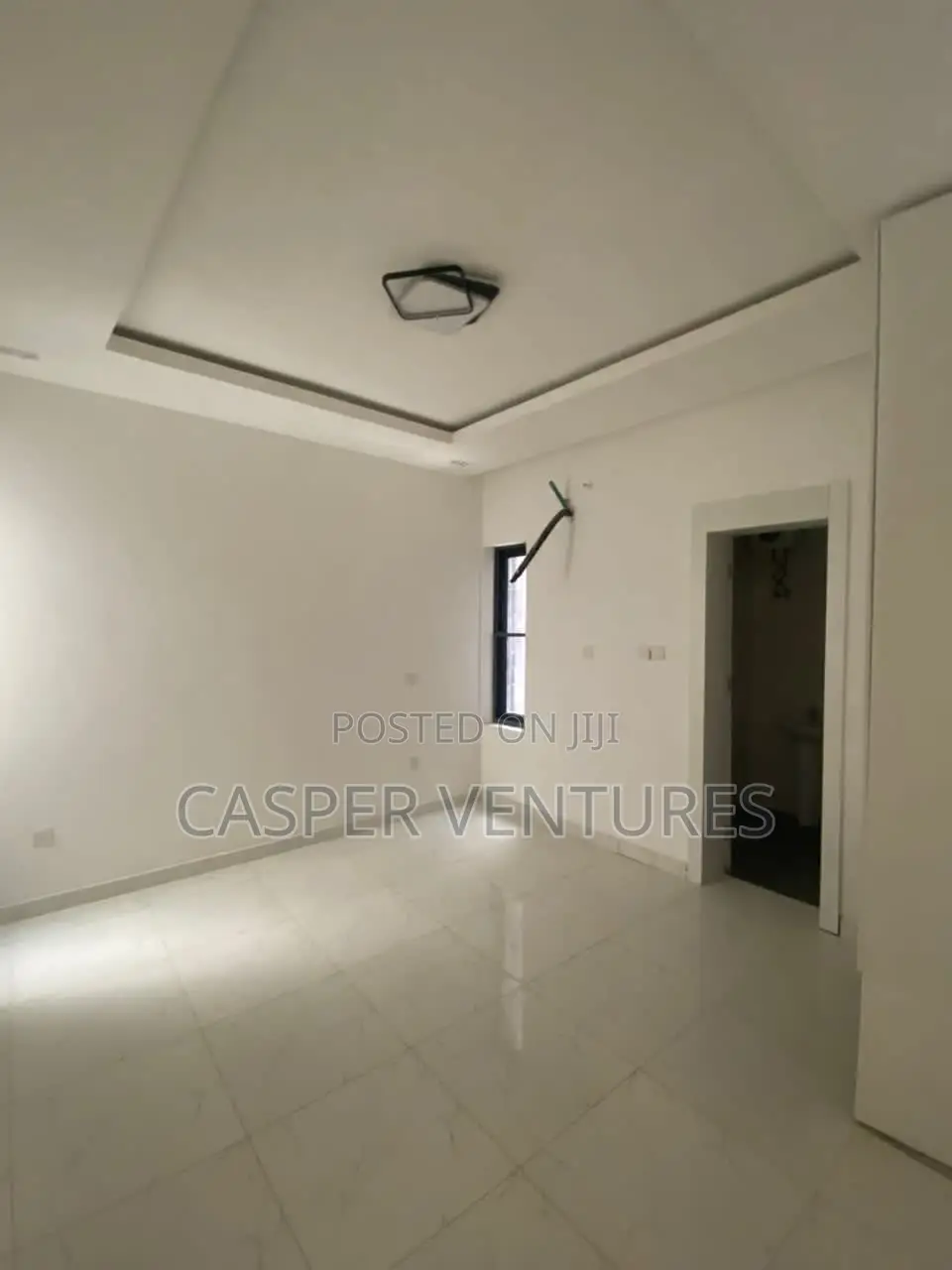 2bdrm Apartment in Ilasan, Ikate-Elegushi for sale