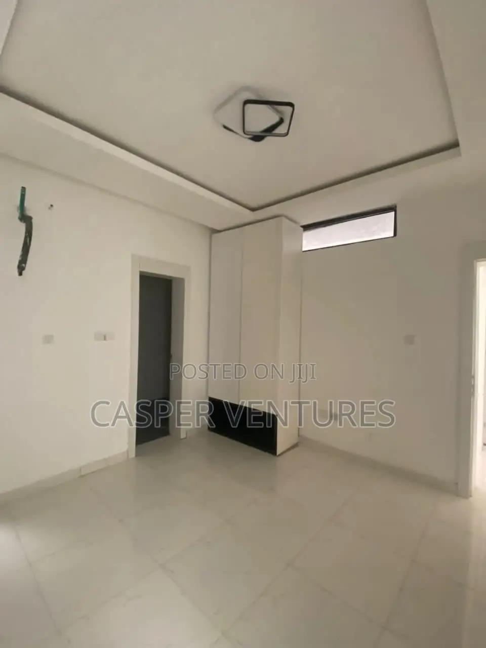 2bdrm Apartment in Ilasan, Ikate-Elegushi for sale