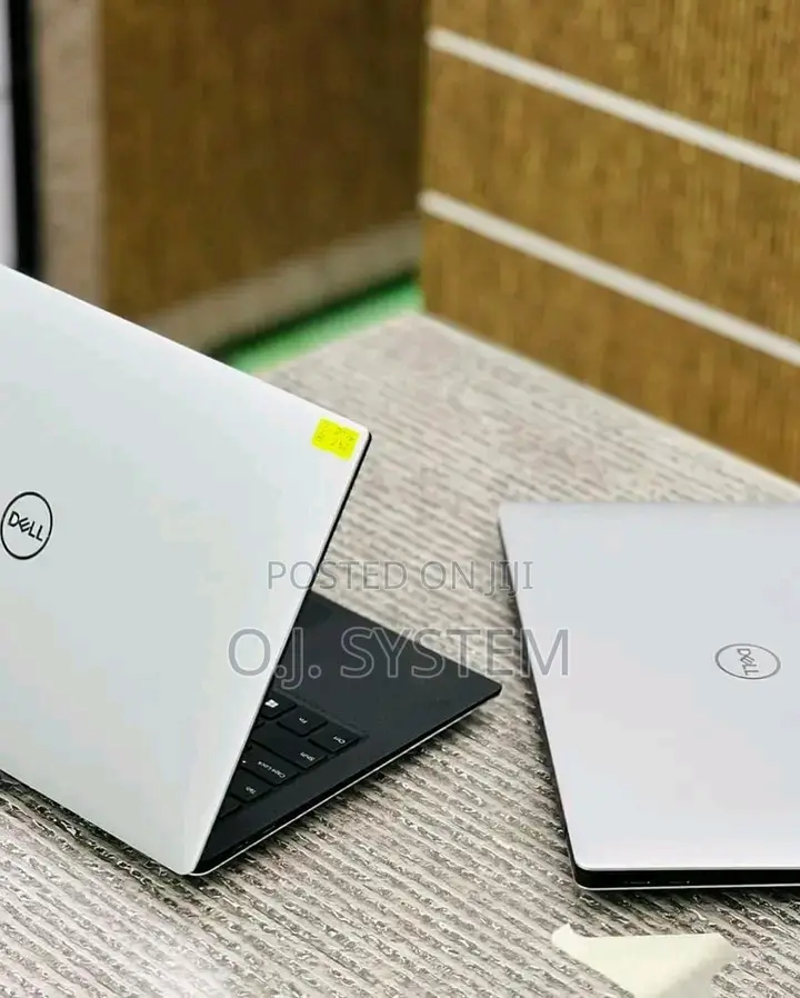Laptop Dell XPS 13 7390 8GB Intel Core I7 SSD 256GB