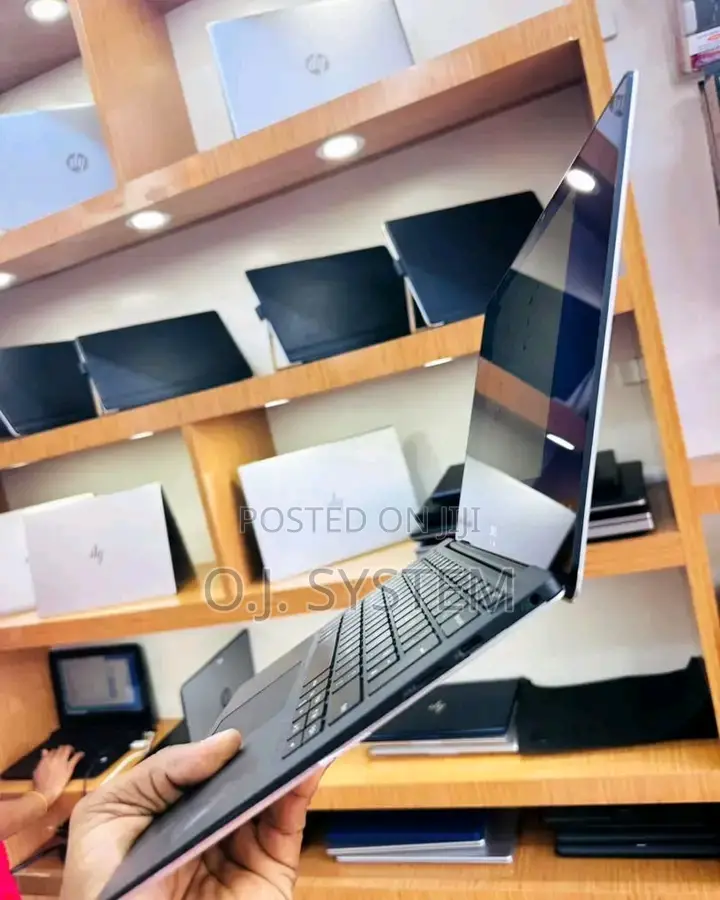 Laptop Dell XPS 13 7390 8GB Intel Core I7 SSD 256GB
