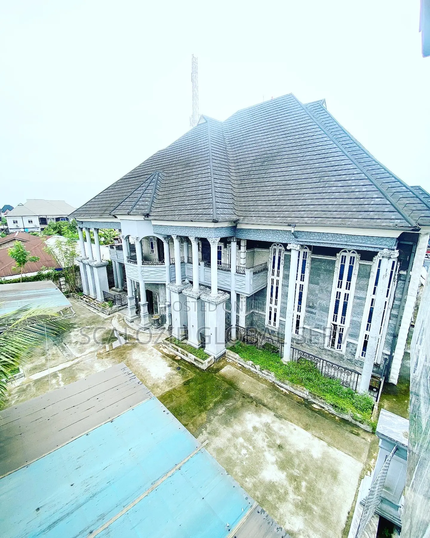8bdrm Mansion in Port-Harcourt for sale
