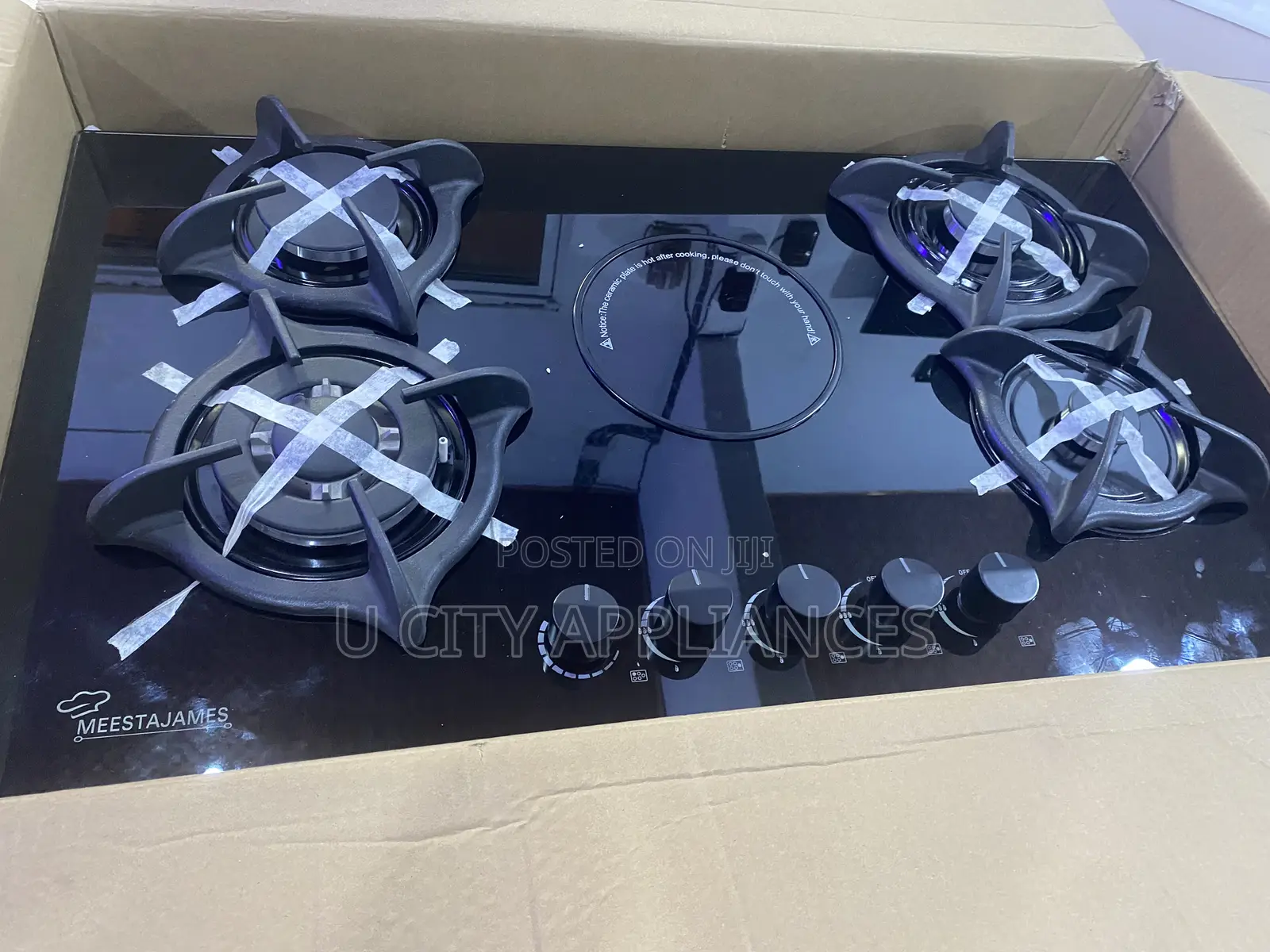 4 X1 Inbuilt Electric and Gas Cooker