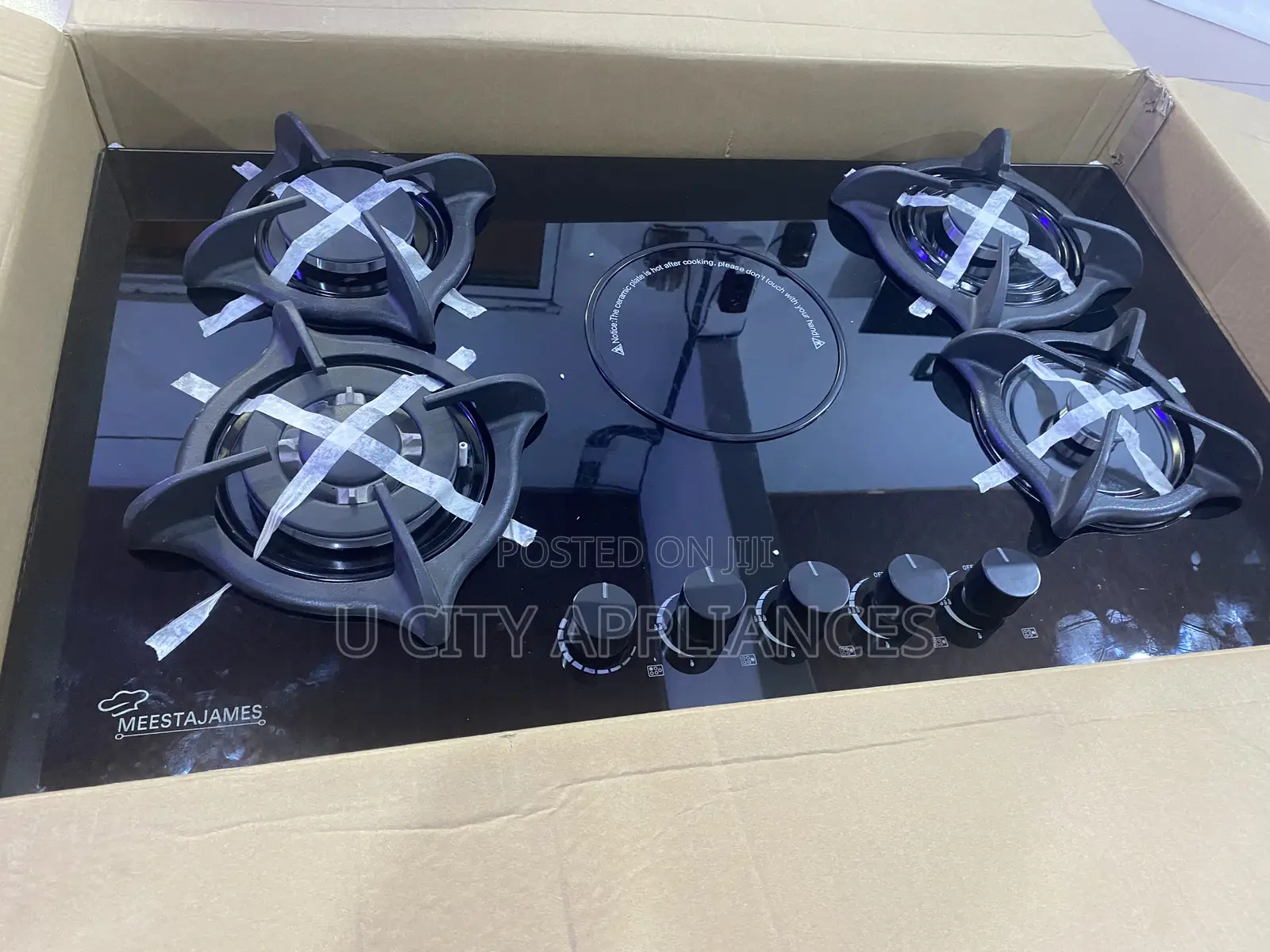 4 X1 Inbuilt Electric and Gas Cooker