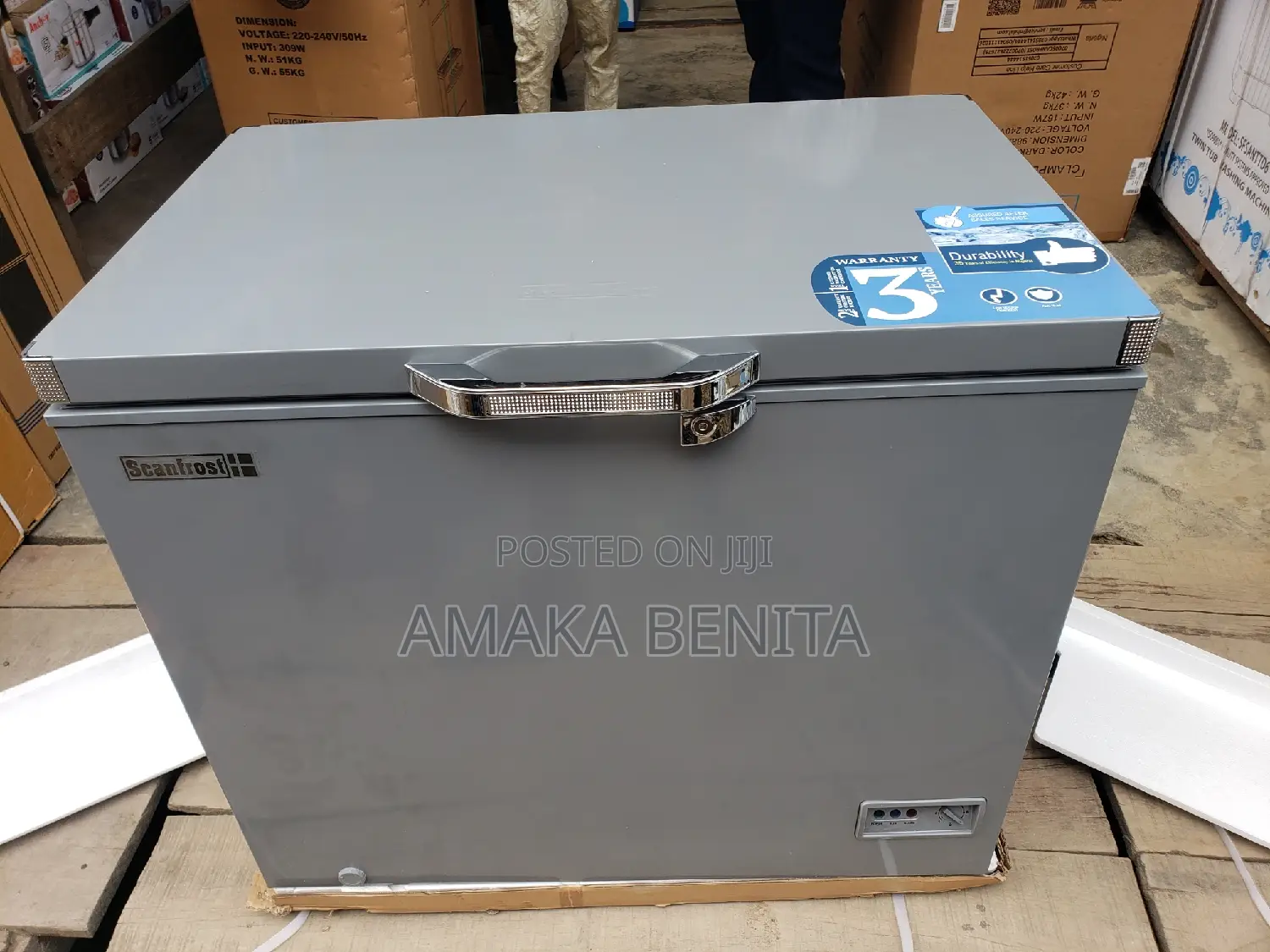 Scanfrost Chest Freezer 250ltrs