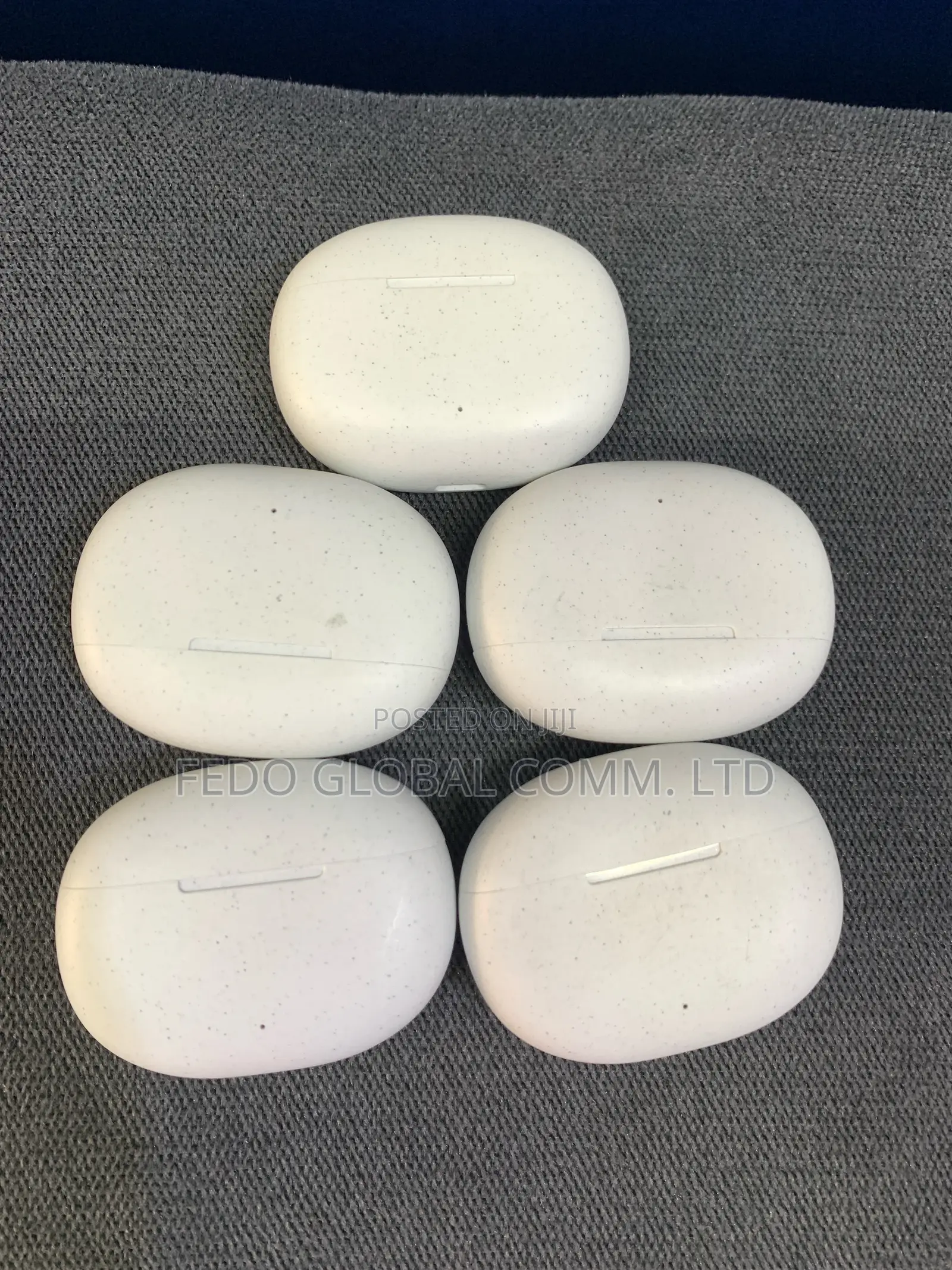 Goji GRETWS24 Airpods