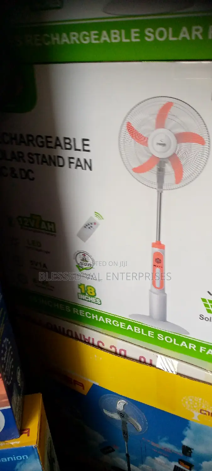 18 Inches Rechargeable Solar Stand Fan Ac/Dc