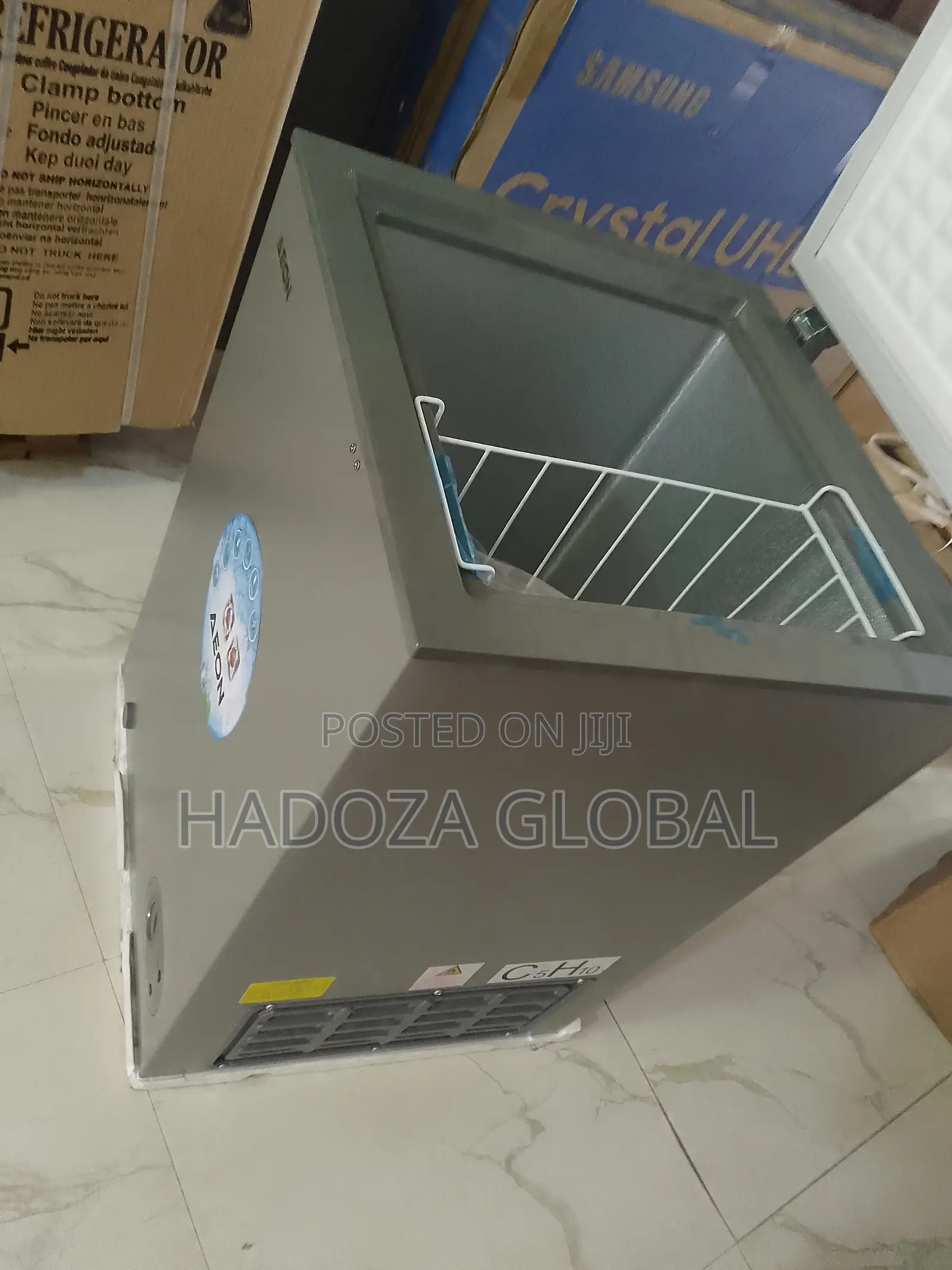 New Efficient Aeon 100 Litres Chest Freezer