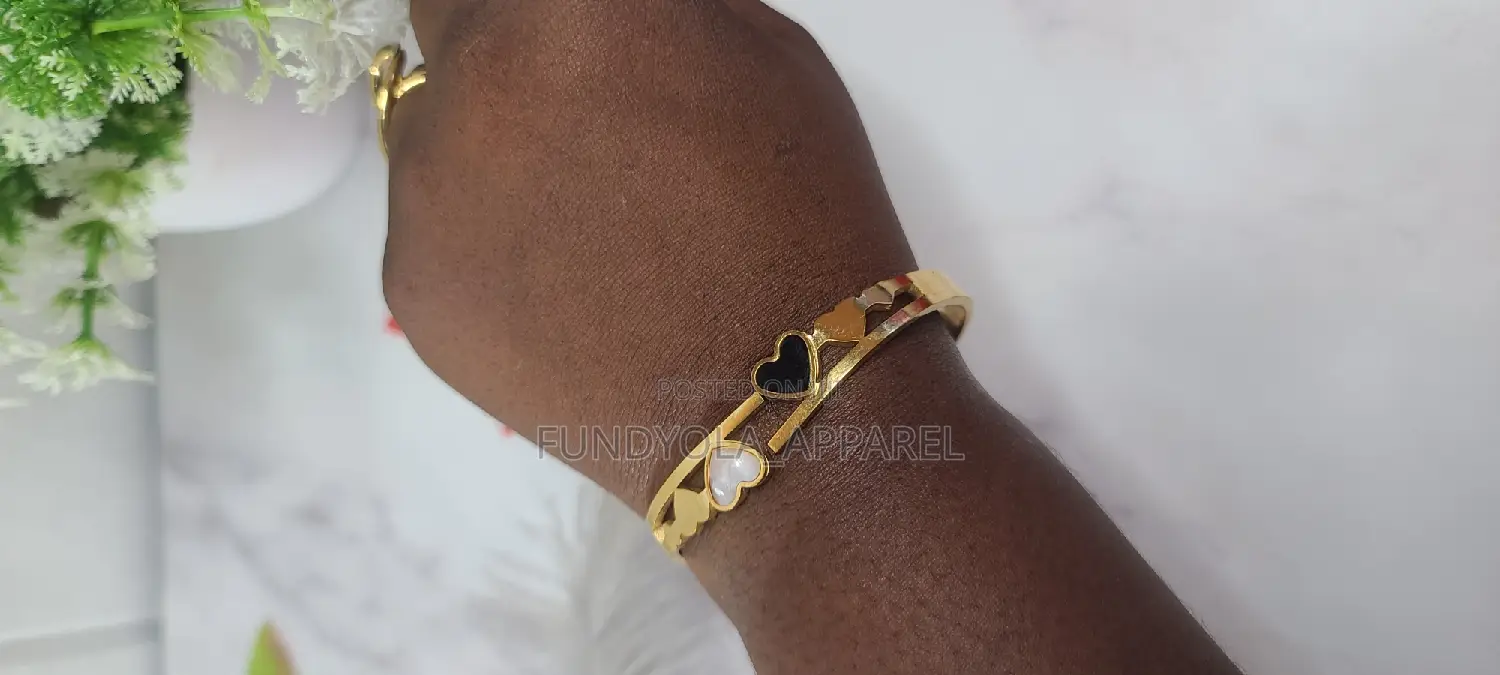 Beautiful Female Bangle