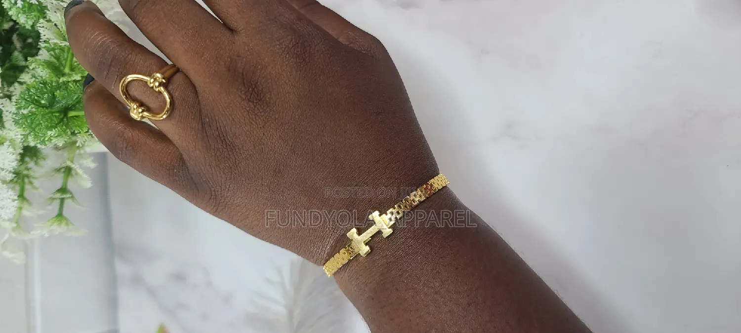 Beautiful Female Bangle