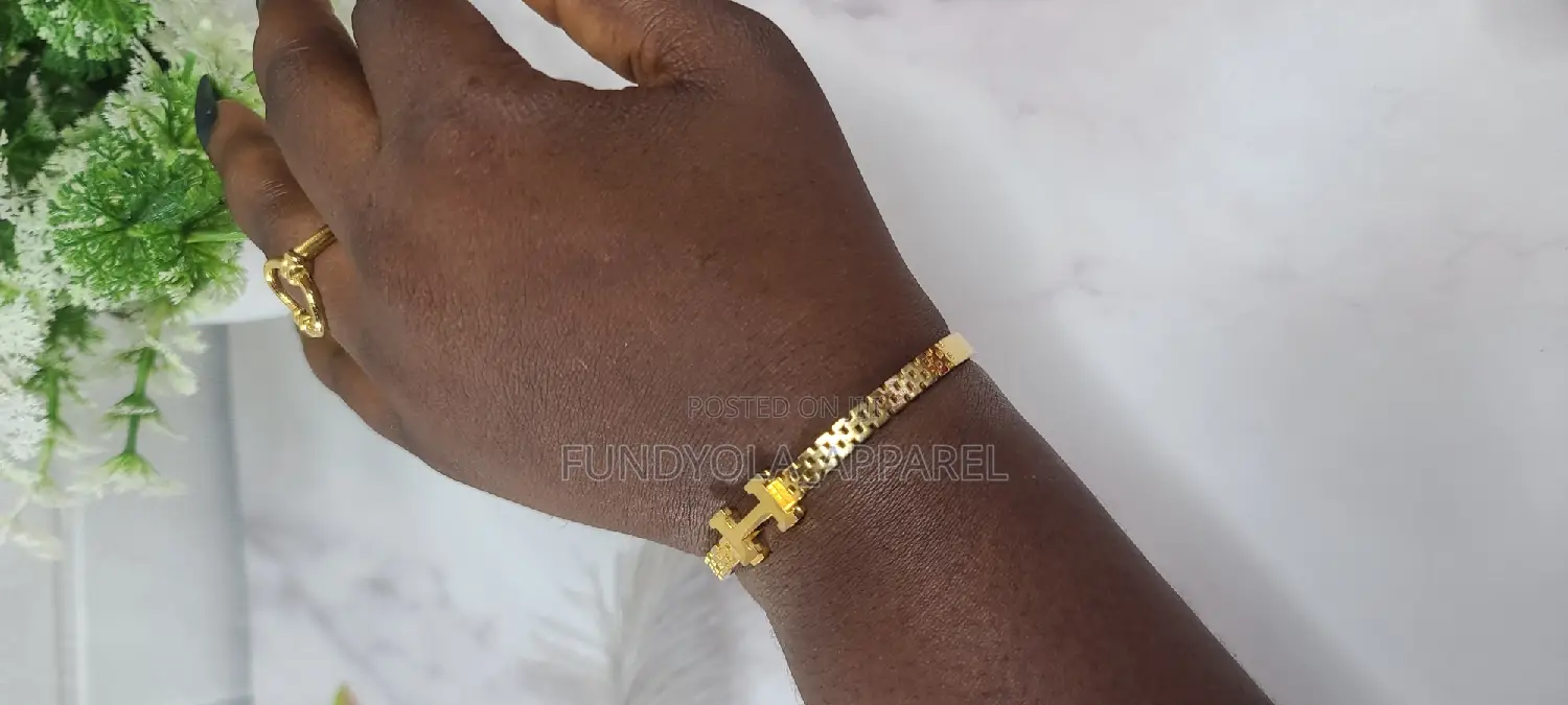 Beautiful Female Bangle