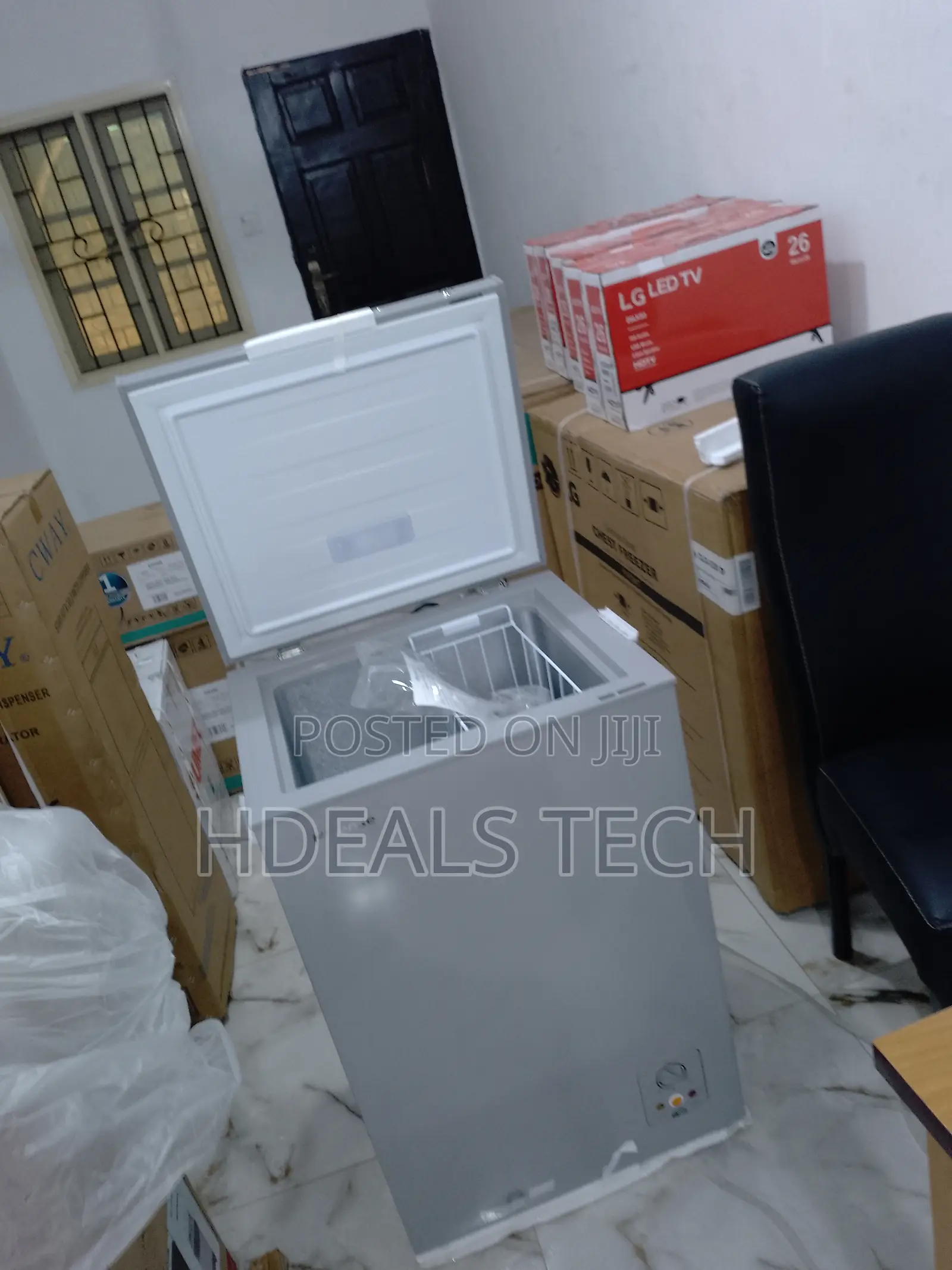Hisense Freezer 95litres Silver 120sh