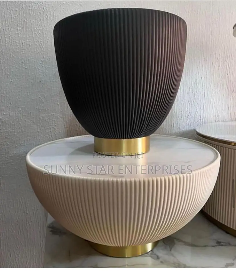High Quality Center Table