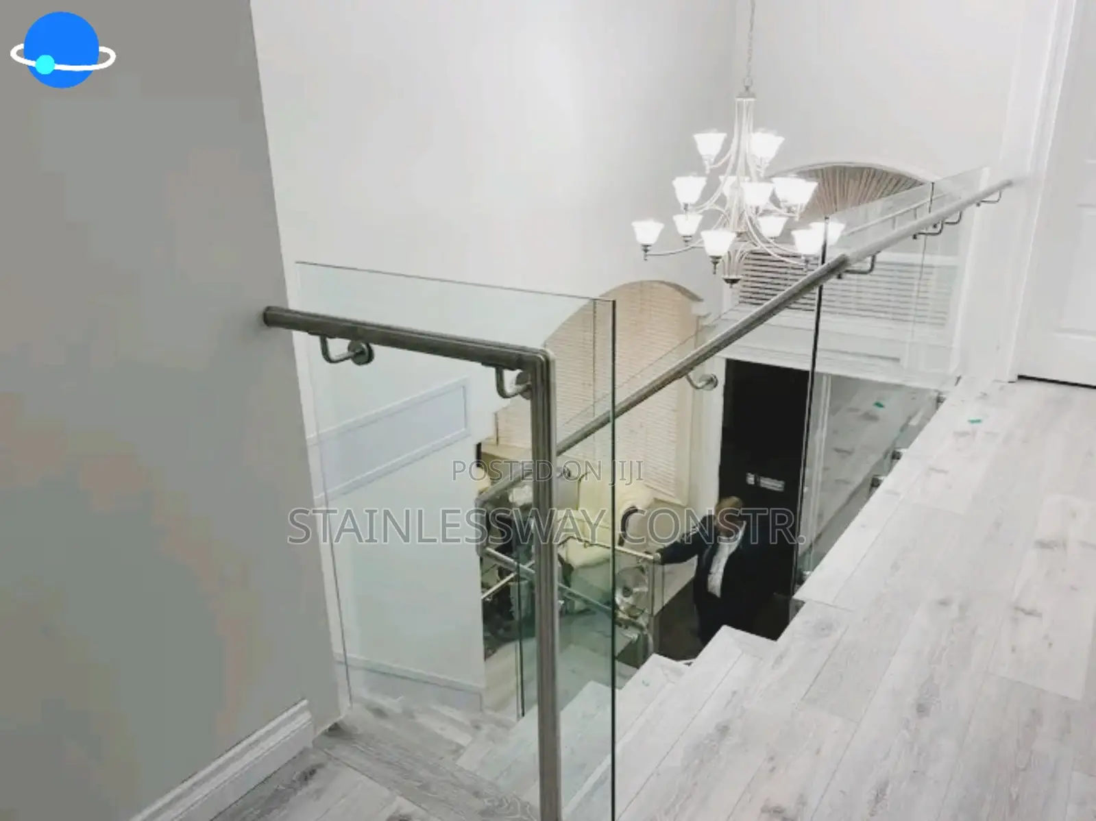 Topnotch Glass Railing