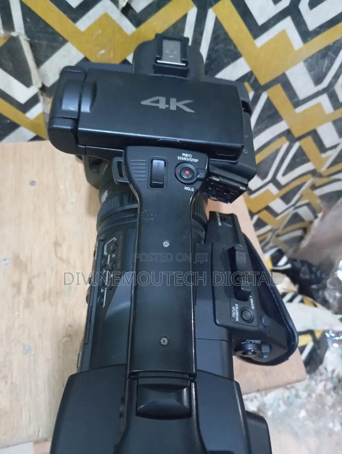 Sony Ax1 Professional Video Camera