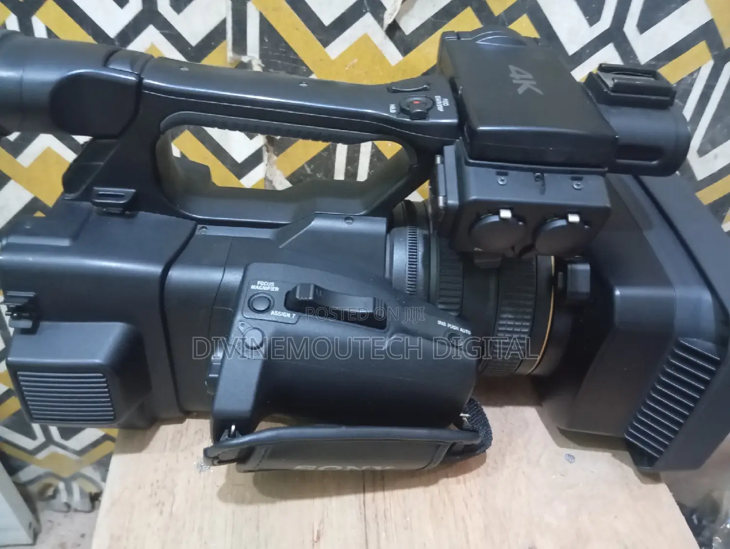 Sony Ax1 Professional Video Camera