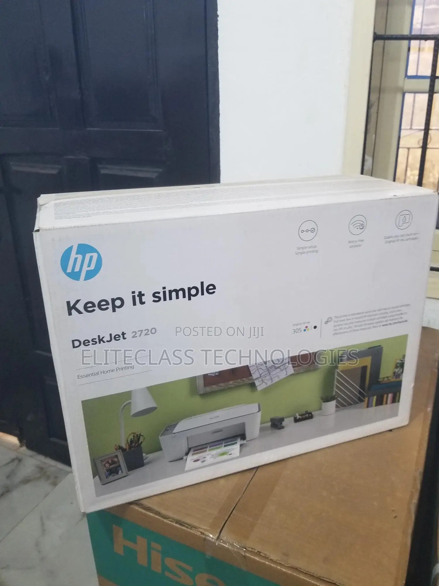 HP Desk Jet 2720 Printer - Portable.