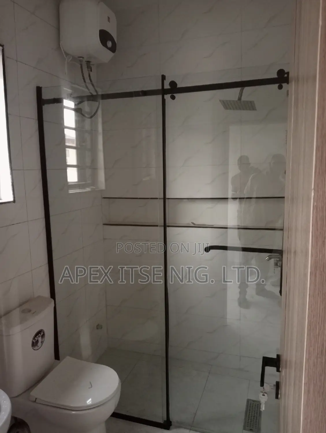 Full Lite Shower Enclosure