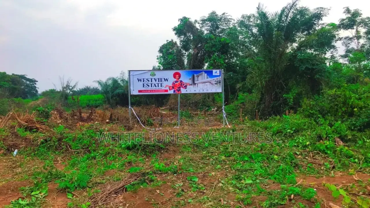 Distress Sale for 1 Plot of Land in Ketu Epe Express Way