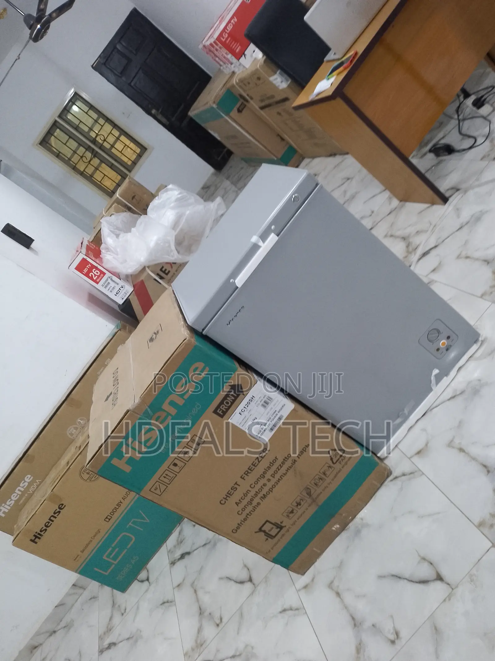 Hisense Stand-by 95litres Chest Freezer FC120SH