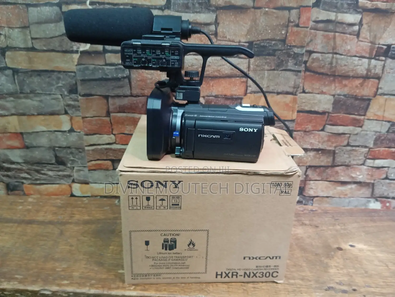 Sony Nx30 Video Camera With Memory Card Slot