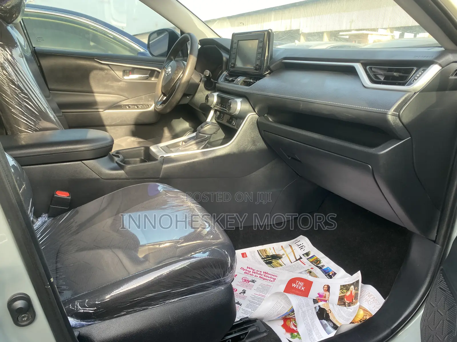 Toyota RAV4 XLE FWD 2020 Green