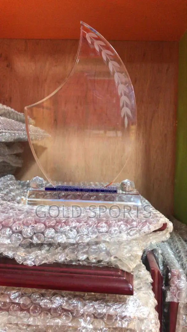 New Arrivals Crystal Award