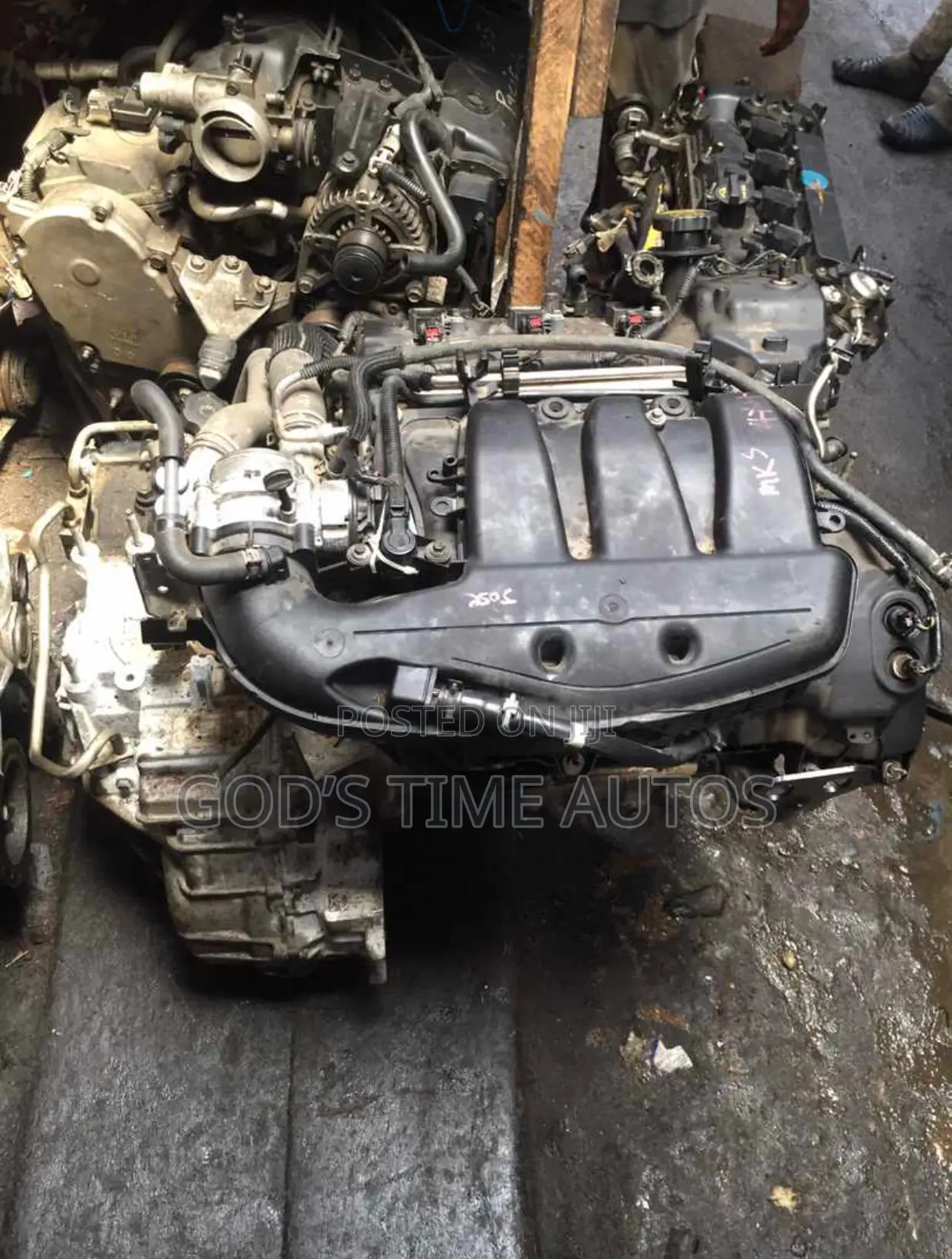 Ford Taurus 2012 V6