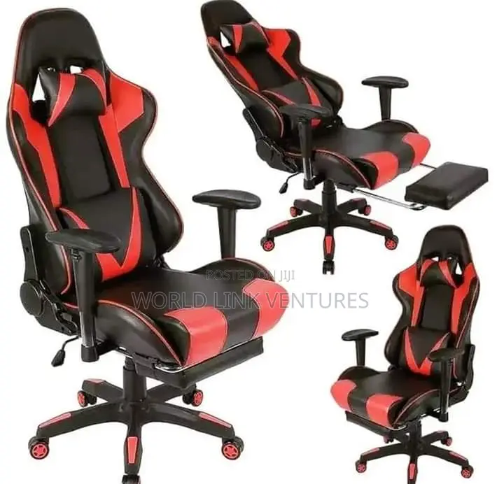 Gaming Chair With Foothrest