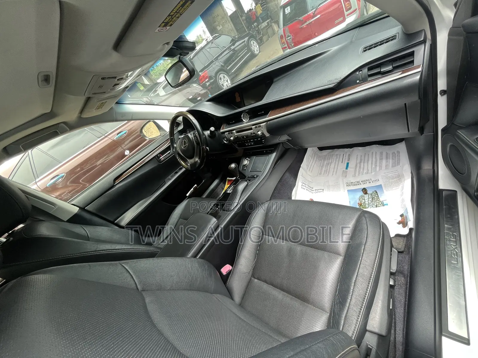 Lexus ES 350 FWD 2014 White