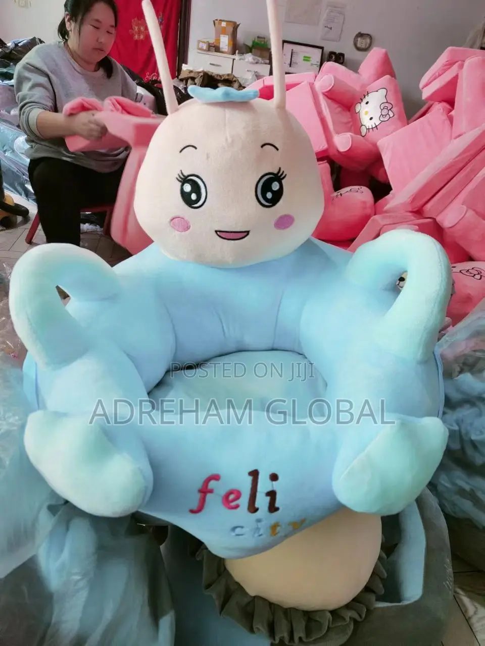 Baby Comfort Seater and Carrier With Handle.