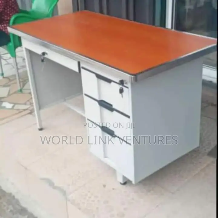 Top Quality Imported Office Metal Table