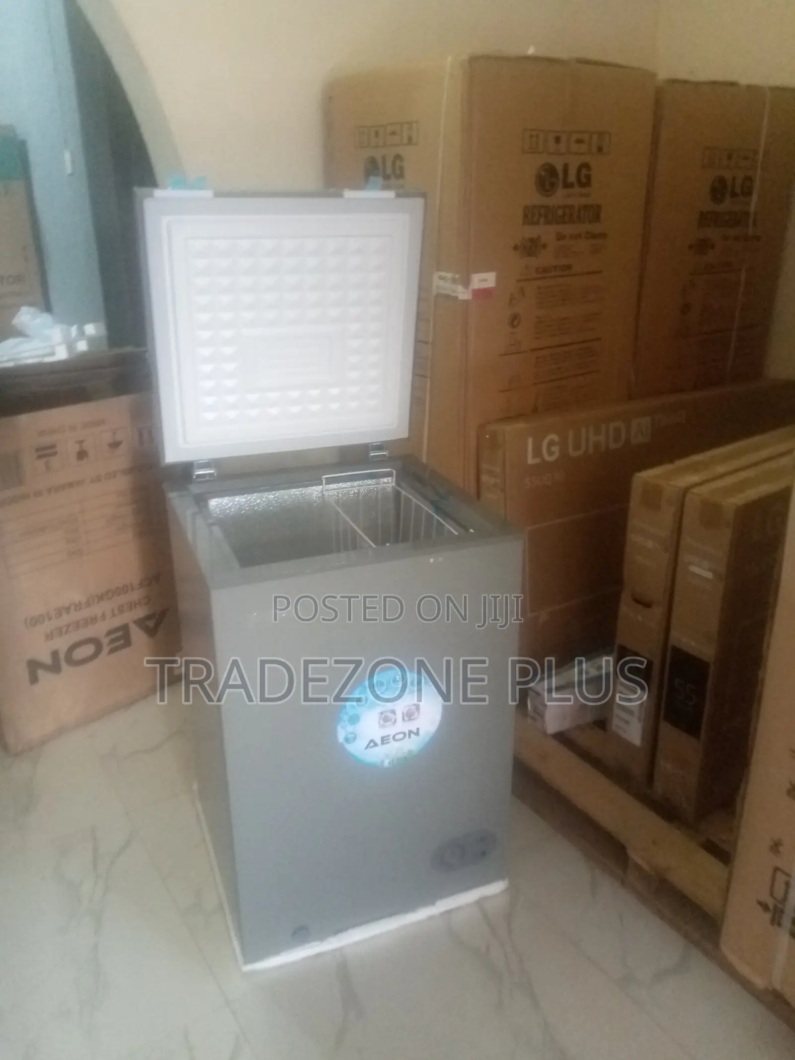 Super Freezing Aeon Chest Freezer 100ltr