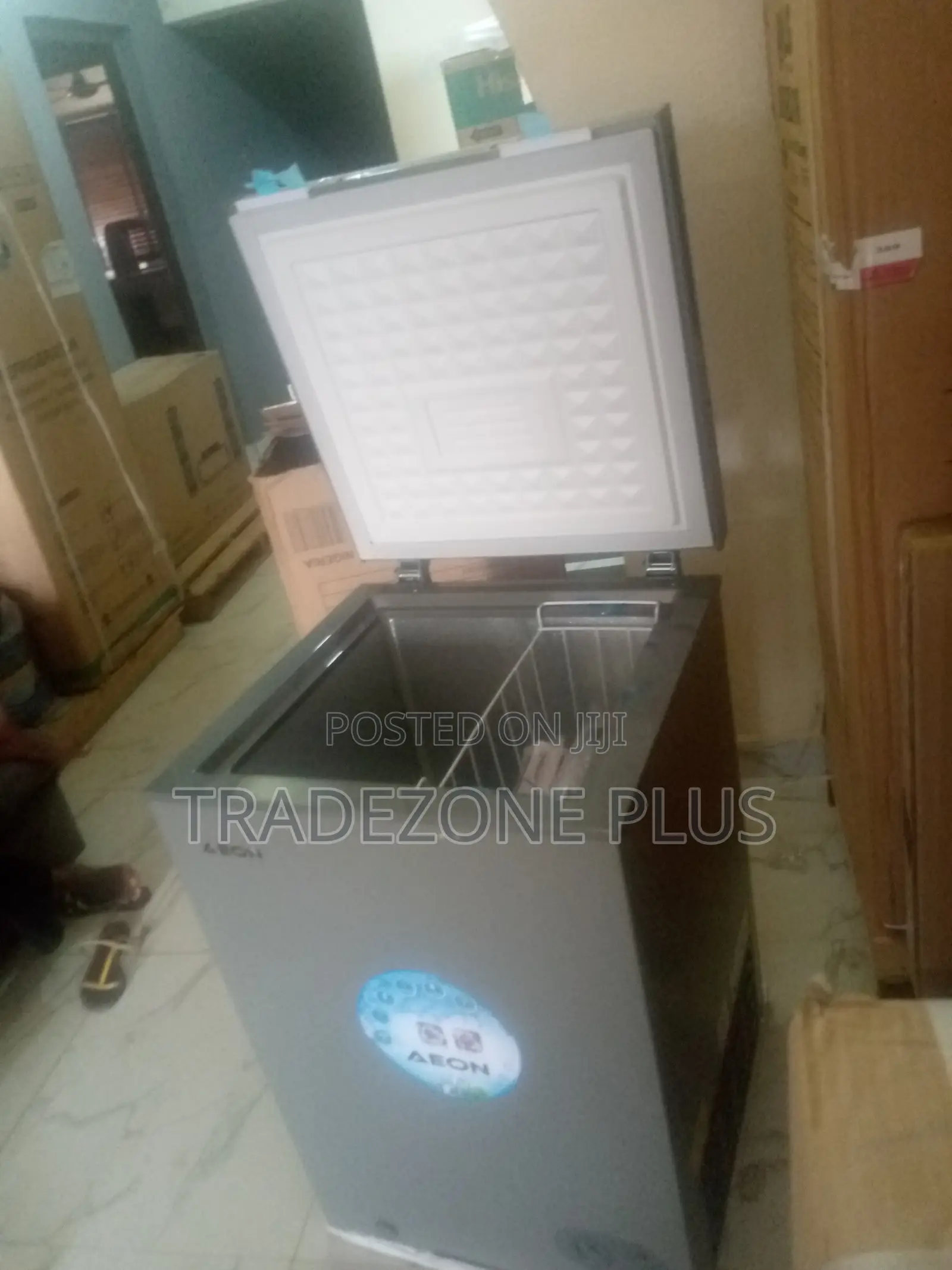 Effective Aeon 100ltr Chest Freezer