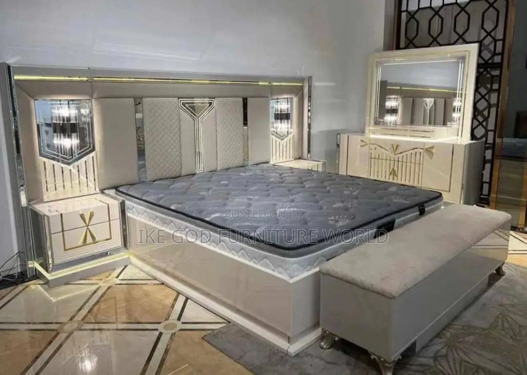 6by7 Imported Turkish Family Bed With Dressing Mirror