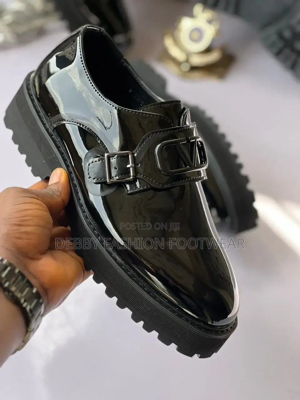 Valentino Garavani Quality Men Shoe