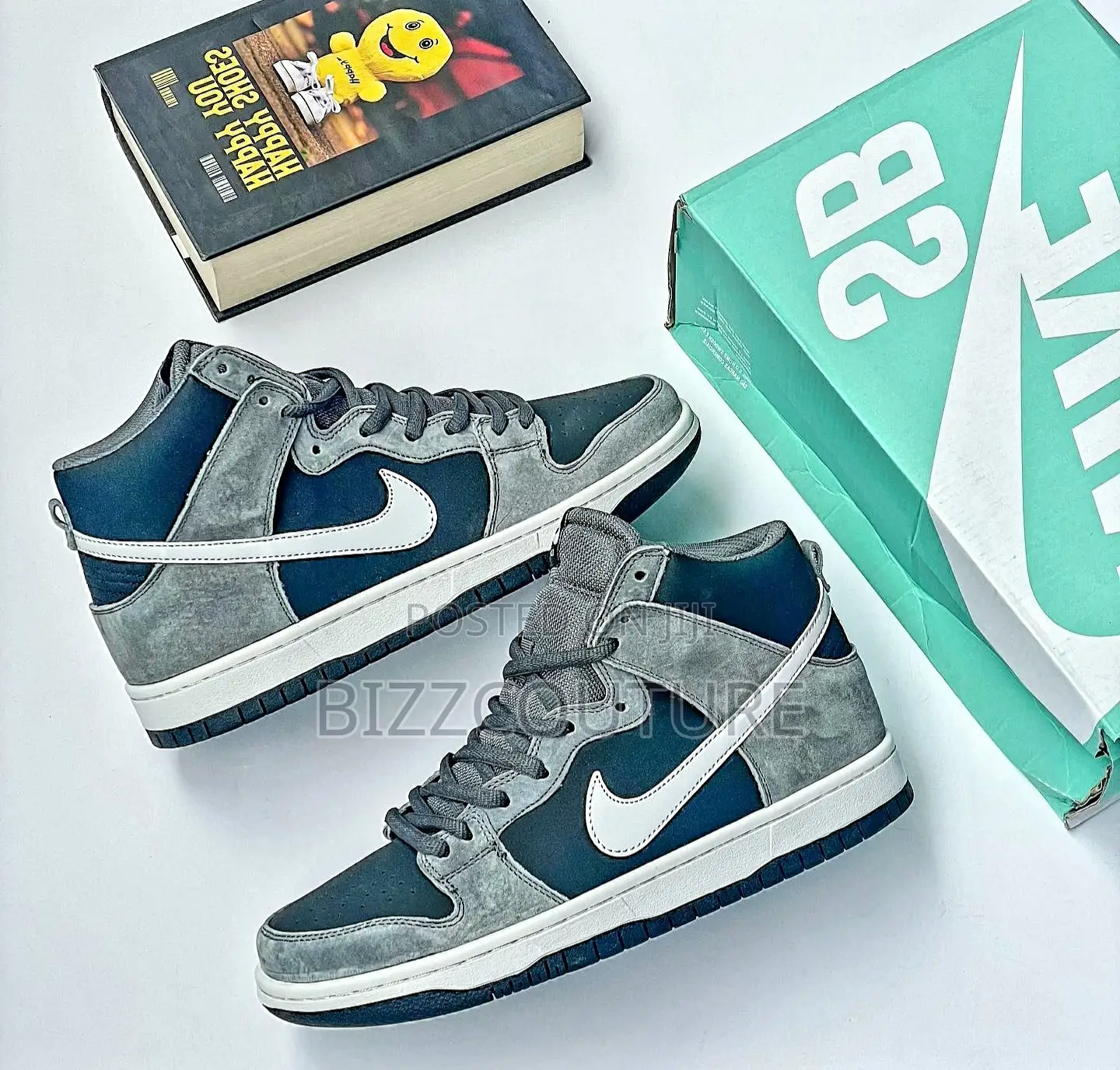 Original NIKE SB DUNK Low Sneakers Available in Store