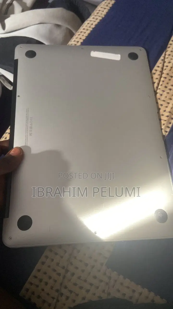 Laptop Apple MacBook Air 2017 8GB Intel Core I5 SSD 128GB