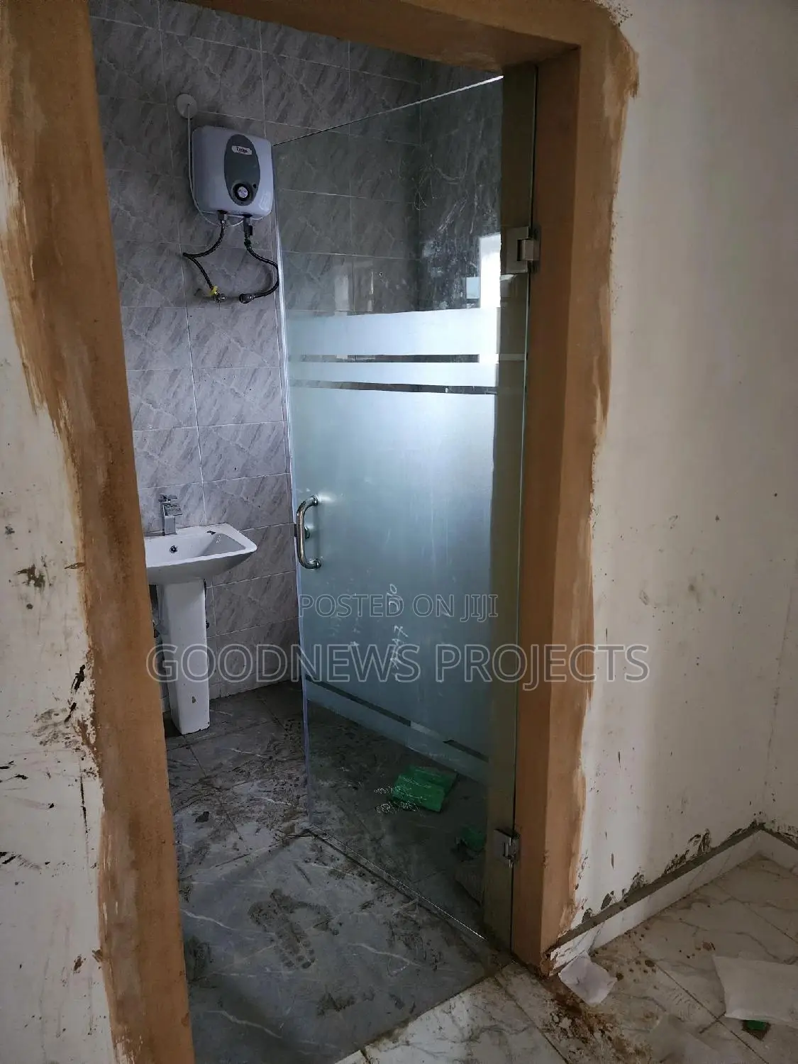 Frosted Designed Toilet Glass Door