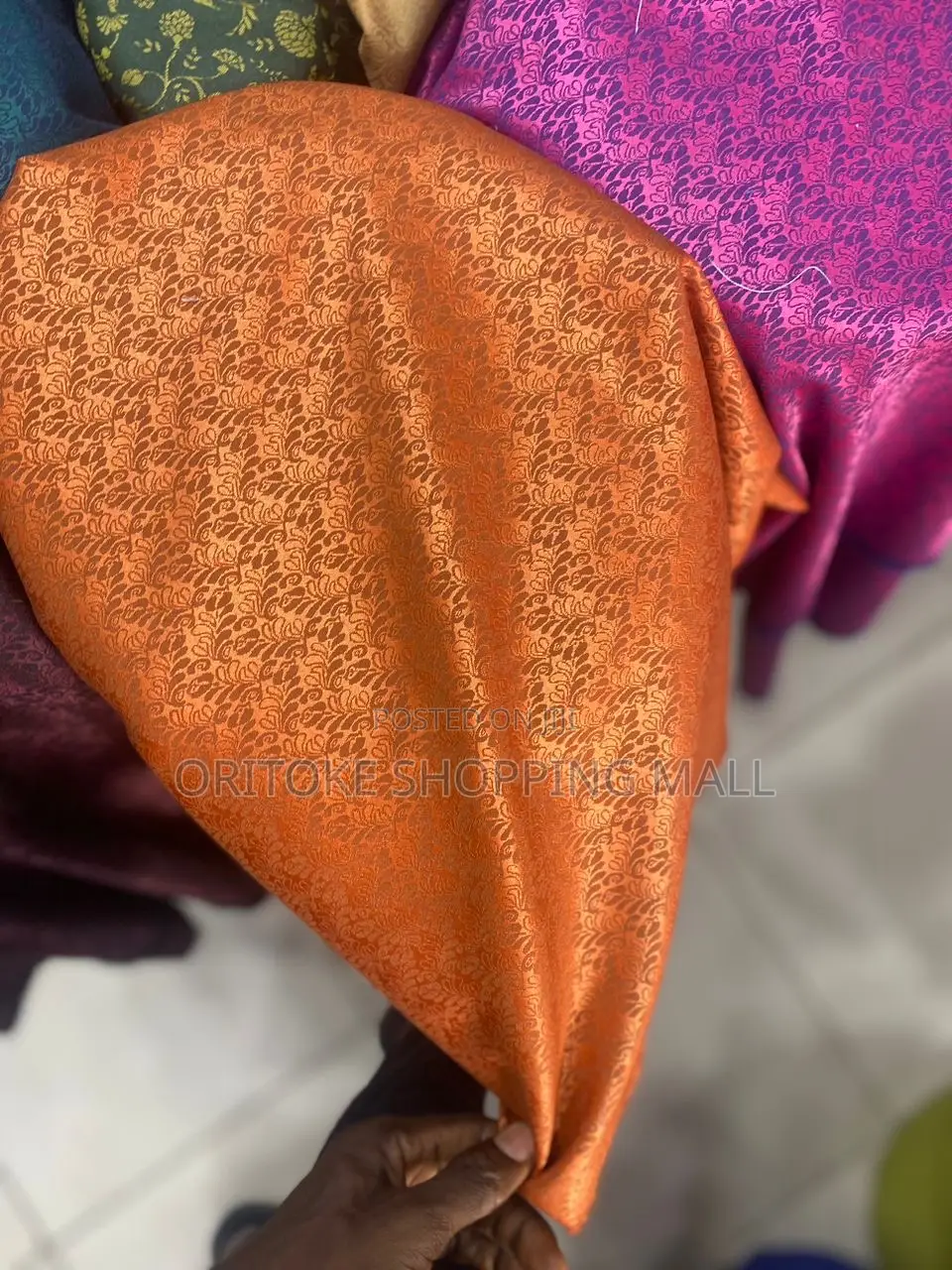 4 Yards Quality Male Material (Damask)