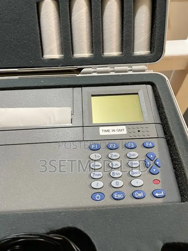 1 X Micromedical Microlab Desktop Spirometer