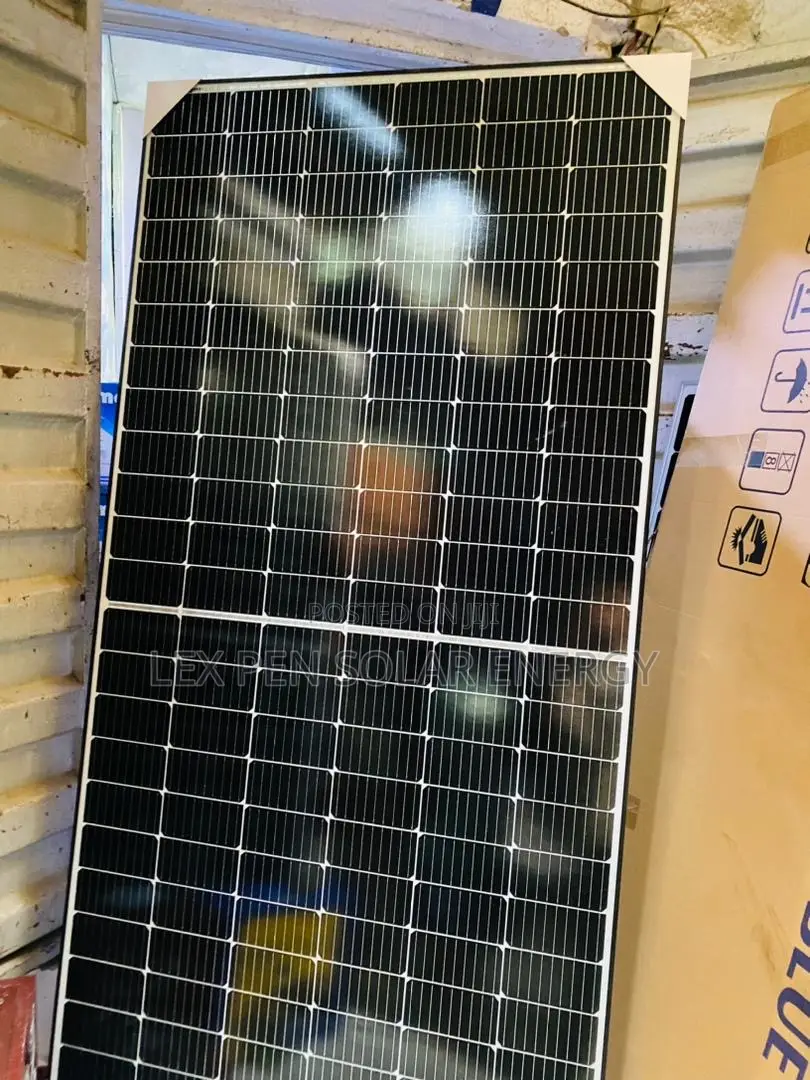 670watt Bule Power Network Solar Panel With 30 Year Warraty