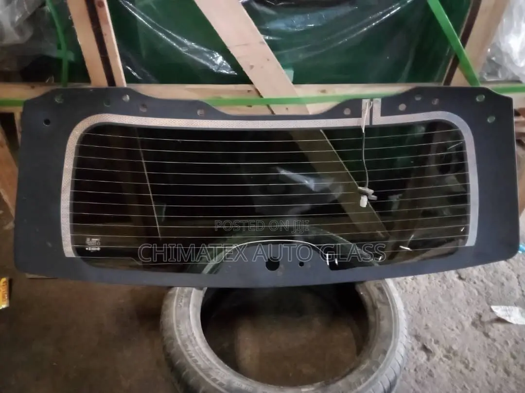 Toyota Highlander 2013 Back Glass